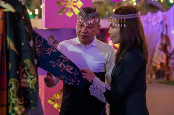 آلاف
    الزوار
    يختتمون
    فعاليات
    الفلبين
    ضمن
    مبادرة
    "انسجام
    عالمي
    2"