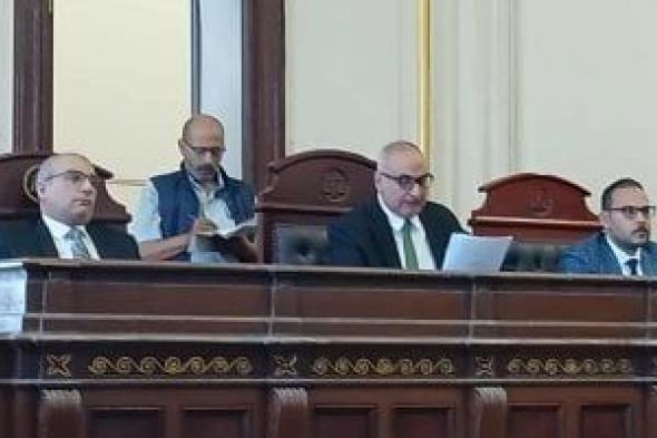 المشدد
13
سنة
لعاطل
تعدى
على
طفلة
جارته
لسرقة
قرطها
الذهبى
بالإسكندرية