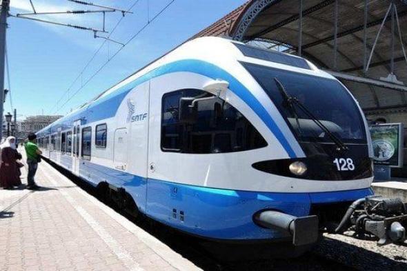 هذه
مواقيت
سير
قطارات
خط
"الجزائر
-
وهران
-
الجزائر"