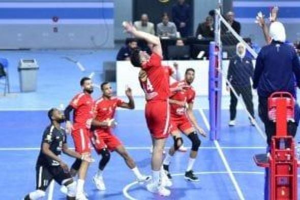 الأهلى
أمام
سبورتنج
والزمالك
يواجه
الزهور
فى
مؤجلات
دورى
رجال
الكرة
الطائرة