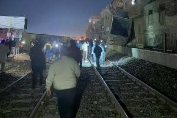 حادث
قطار
طوخ..
10
مشاهد
من
سقوط
حاويات
البضائع
بمنطقة
السفاينة