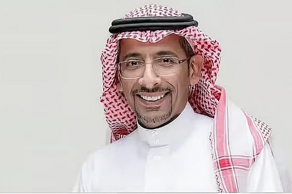 وزير
    الصناعة:
    إلغاء
    المقابل
    المالي
    لن
    يكون
    وسيلة
    لزيادة
    عمالة
    لا
    يحتاجها
    المصنع