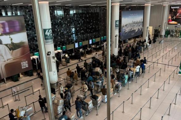 لقطات
توثق
عودة
العمليات
التشغيلية
بمطار
الملك
خالد
الدولي