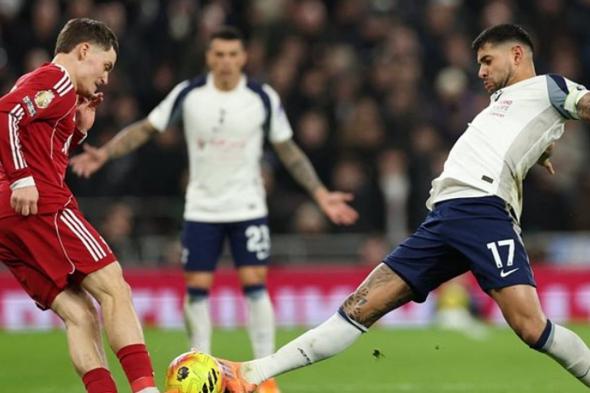 ليفربول
يهزم
توتنهام
في
قمة
الجولة
الـ17
من
الدوري
الإنجليزي
الممتاز