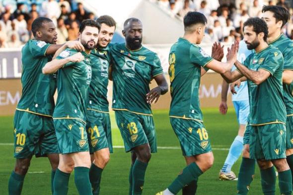 حارس خورفكان سعيد بأول «كلين شيت».. والظنحاني يعتذر