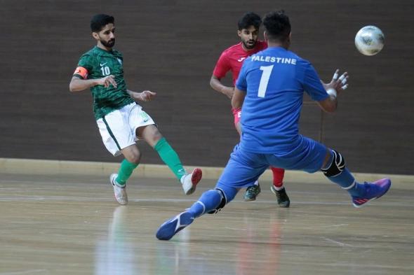 انطلاق
    النسخة
    الأولى
    لبطولة
    كرة
    قدم
    الصالات
    بمحافظة
    طريف