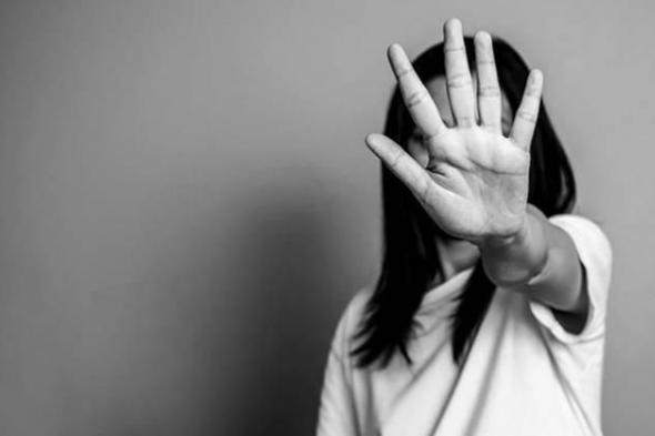 «جريمة
      قتل»
      كل
      7
      ساعات..
      إحصائية
      صادمة
      للعنف
      ضد
      النساء
      في
      فرنسا