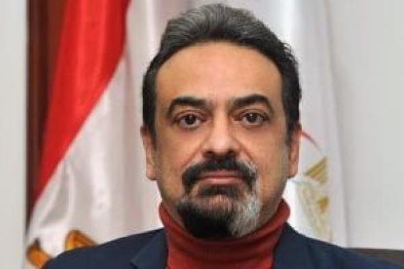 وزارة
الصحة:
ارتفاع
عدد
العيادات
المسائية
بالتأمين
الصحى
لـ369
عيادة