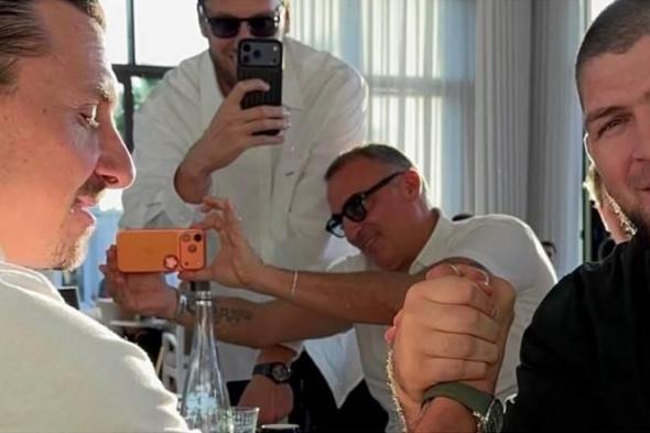 تحدٍ
      طريف
      في
      دبي
      بين
      نور
      محمدوف
      وإبراهيموفيتش
      (فيديو)