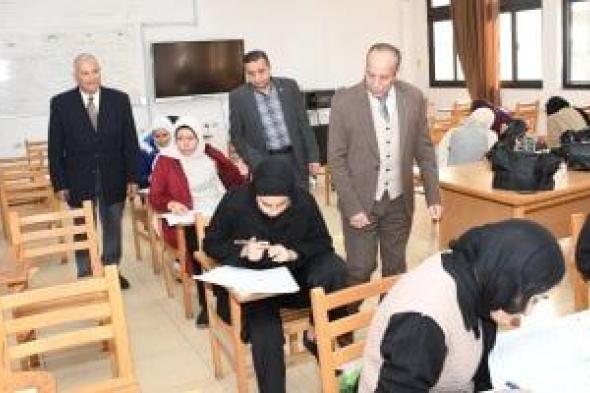 انطلاق
امتحانات
الفصل
الدراسى
الأول
بكلية
الألسن
بجامعة
قناة
السويس
وسط
انتظام