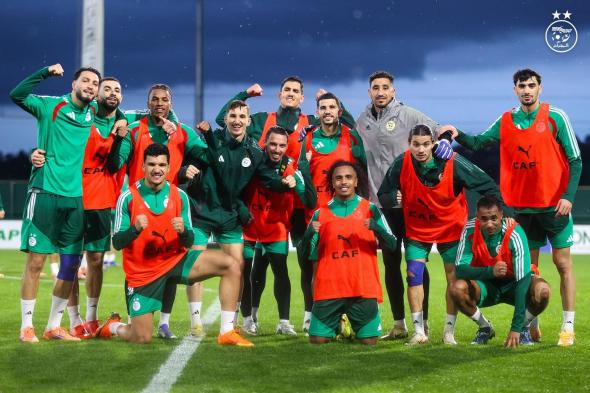 بالصور..
الخضر
يرفعون
النسق
استعداداً
لمواجهة
بوركينافاسو