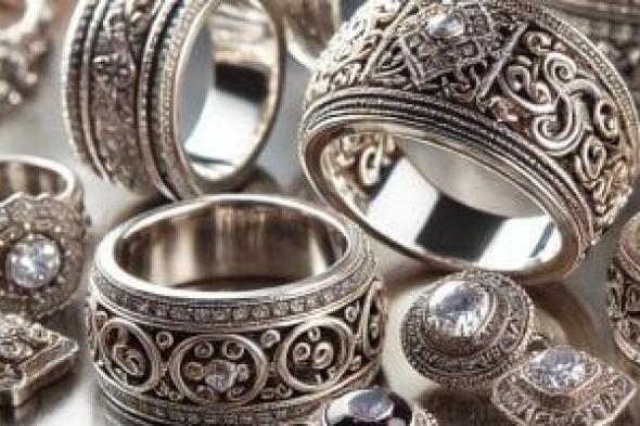 أرخص
3
سبائك
فضة
في
مصر
للاستثمار
الآمن