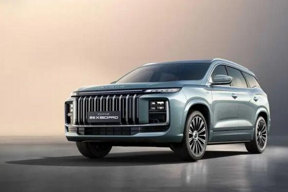 جيتور تضرب من جديد: سيارة فاخرة وشرسة في آن واحد