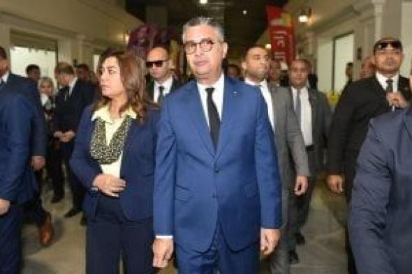 وزيرا
التموين
والتنمية
المحلية
يفتتحان
سوق
مستلزمات
الأسرة
والسلع
بالسبتية