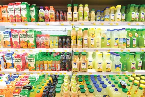 اعتباراً من الأول من يناير.. ربط «الضريبة الانتقائية» على «المشروبات المُحلّاة» بكمية السكر