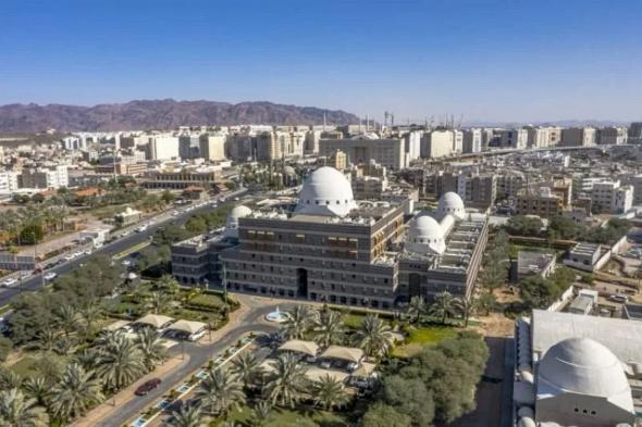 إبراز
    هوية
    المدينة
    المنورة
    في
    "واحة
    الأمن"
    بمهرجان
    الملك
    عبدالعزيز
    للإبل