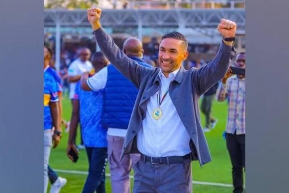 شكوى
      تطال
      المدرب
      الزلفاني
      من
      حكم
      عراقي