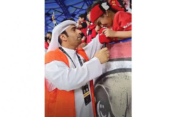 شباب الأهلي يكرّم الطفلة «شمة» نجمة فيديو «الإمارات اليوم»