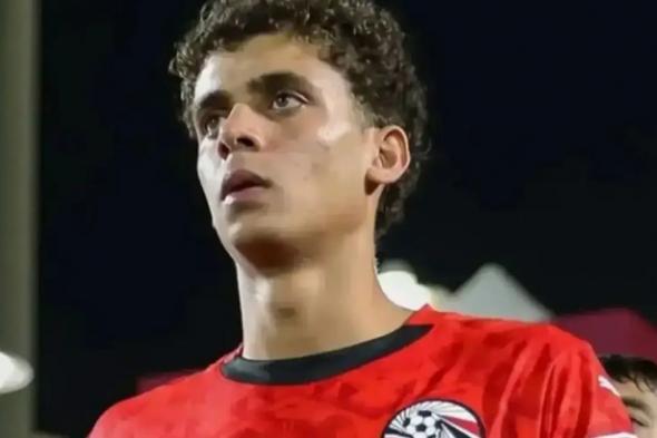 برشلونة
      يقدم
      عرضاً
      «لا
      يقاوم»
      للمصري
      حمزة
      عبد
      الكريم