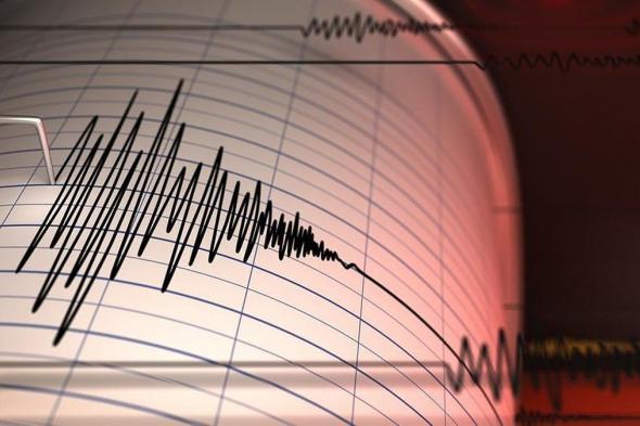 زلزال
    بقوة
    6
    درجات
    يضرب
    قبالة
    سواحل
    نودا
    شرق
    اليابان
    ويهز
    المنطقة
    بعمق
    20
    كيلومترًا