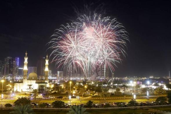 الشارقة
      ترحب
      بـ
      2026
      بعروض
      استثنائية
      واحتفالات
      مهيبة