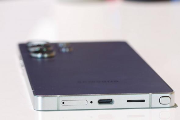 سامسونج
تختبر
بطارية
20000
مللي
أمبير
بتقنية
السيليكون
الكربوني