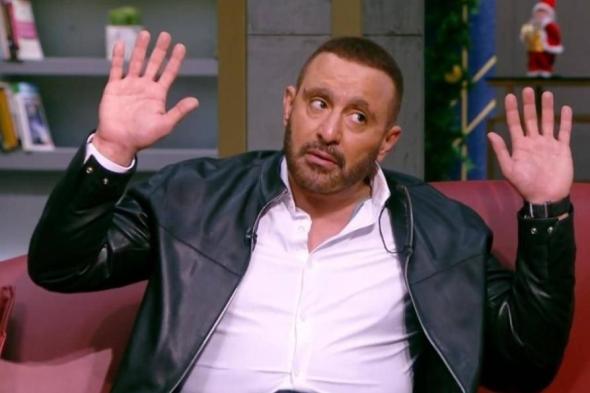 أحمد
      السقا:
      فرضت
      الحماية
      على
      زوجتي
      السابقة
      ومن
      يفكر
      في
      إيذائها
      عليه
      تحمل
      التبعات