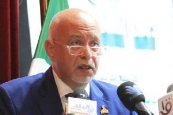 النائب
حازم
الجندي
يطالب
بتغيير
التاريخ
على
لوجو
مجلس
الشيوخ..
اعرف
السبب