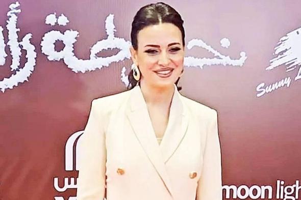 ريهام
      عبد
      الغفور
      تبدأ
      «حكاية
      نرجس»