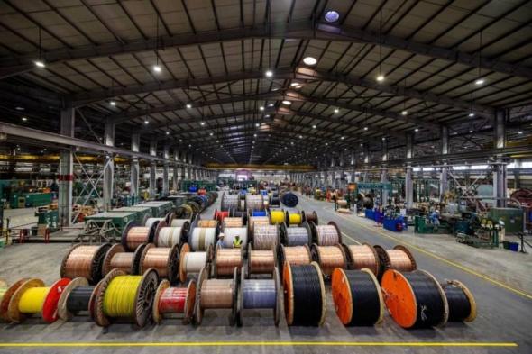 «دوكاب»
      تدعم
      تنافسية
      الشركات
      الصناعية
      الإماراتية
      عالمياً