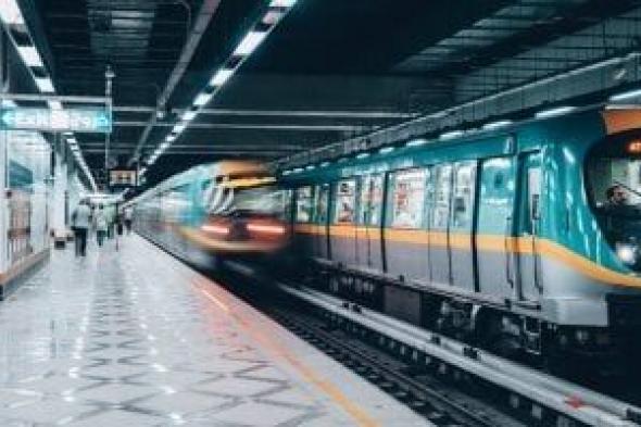 وزارة
النقل:
لا
نية
لزيادة
سعر
تذكرة
المترو..
و«الفكة»
تتوافر
بكميات
كافية