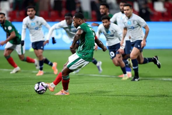 فاينالدوم
    يقود
    الاتفاق
    للفوز
    على
    الأخدود
    بثنائية
    دون
    رد