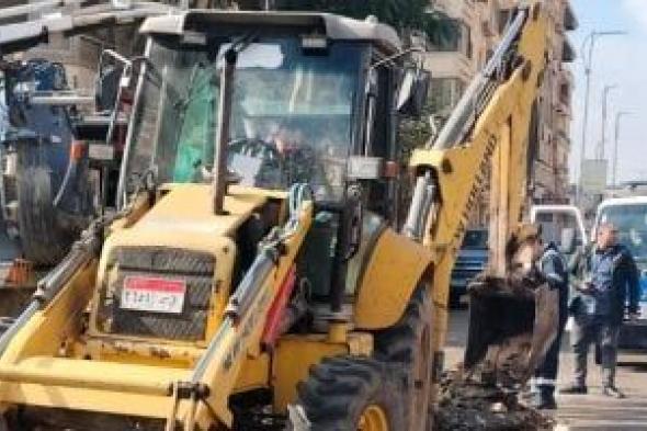 الانتهاء
من
إصلاح
كسر
خط
قطر
200
مللى
فى
الدقى
بالجيزة
وإعادة
فتح
المياه