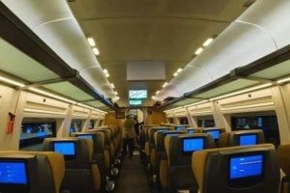 راحة
ورفاهية..
مواعيد
قطار
تالجو
الفاخر
وأسعار
التذاكر
اليوم
الجمعة
2-1-2026