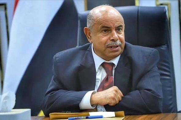 محافظ
    حضرموت:
    إذا
    لم
    يستجب
    «الانتقالي»
    ويخلي
    مطار
    الريان
    فسنطلب
    من
    التحالف
    استهدافه