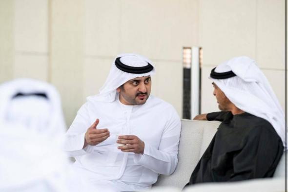 مكتوم
      بن
      محمد:
      توجيهات
      محمد
      بن
      زايد
      خريطة
      طريق
      ترسم
      مستقبل
      الوطن