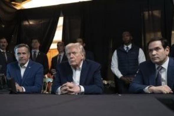 ترامب
ينشر
صورا
له
مع
كبار
المسئولين
خلال
متابعتهم
عملية
اعتقال
مادورو