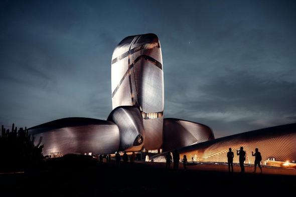 "الشرقية"
    تتألق
    شتاءً
    بالأجواء
    والمواسم
    والفعاليات