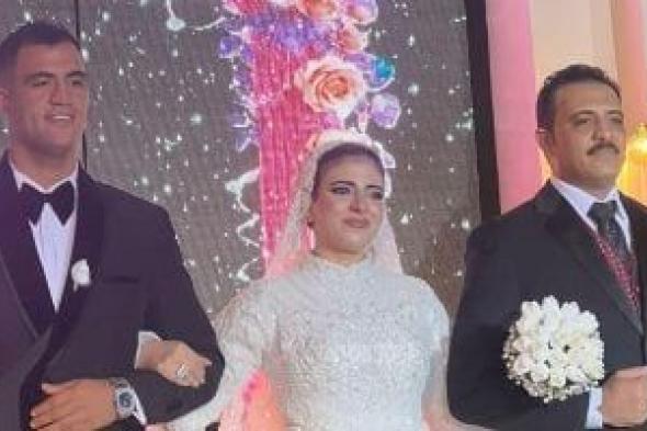 حفل
زفاف
الدكتورة
أميرة
مقلد
على
النقيب
محمد
عبدالكريم
بحضور
الأهل
والأصدقاء..
صور