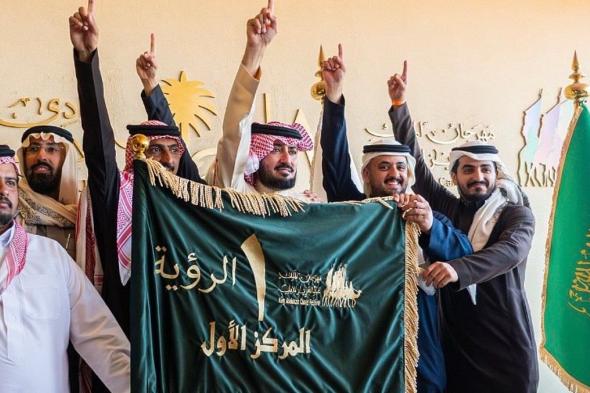 بن
جلبان
يحصد
بيرق
"الرؤيا"
بلون
الوضح
بمهرجان
الملك
عبدالعزيز
للإبل
ويتصدر
أول
شوط
باسمه