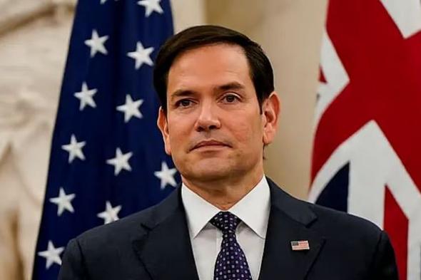 وزير
الخارجية
الأمريكي:
«مادورو»
حاول
أن
يكون
الطرف
الأقوى
وهذه
هي
النتيجة