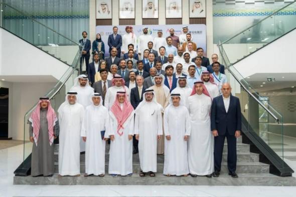 «ديوا»:
90%
نسبة
إنجاز
مجمع
حصيان
لتحلية
مياه
البحر