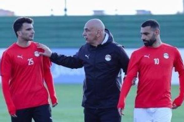 زيزو
ومروان
وحمدى
فتحى
الأقرب
لخط
وسط
منتخب
مصر
أمام
بنين
غداً