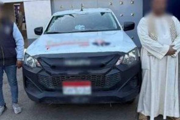 القبض
على
شخصين
يوزعان
أغذية
بمحيط
لجان
أسيوط