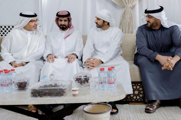 حمدان بن محمد يقدّم واجب العزاء في وفاة عبدالغني محمد حبيب آل رضا