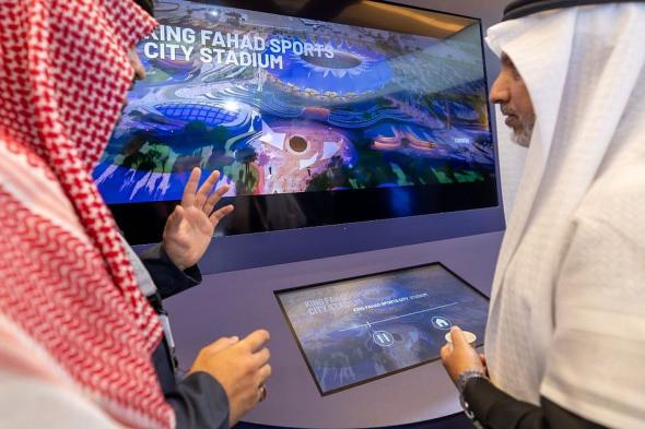 المنتدى
    السعودي
    للإعلام
    2026..
    توليد
    المحتوى
    بالذكاء
    الاصطناعي
    يفتح
    الفرص
    ويصعّد
    الأسئلة
    والإعلام
    التقليدي
    يبحث
    عن
    موقعه