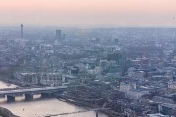 2025
عام
التطبيق
الفعلى
للحلول
الذكية
لمواجهة
تلوث
الهواء
عبر
5
مشروعات
عملاقة