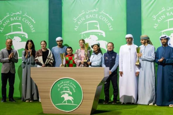 ثنائية
لخيول
ياس
للسباقات
في
مضمار
العين