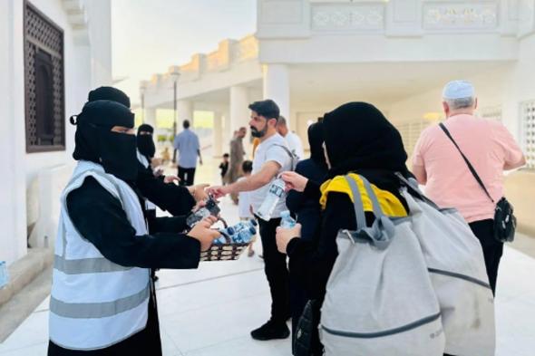 «الشؤون
    الإسلامية»
    تنفّذ
    أكثر
    من
    45
    ألف
    فرصة
    تطوعية
    في
    2025