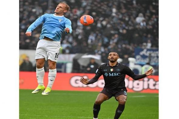 نابولي
      يحافظ
      على
      حظوظه
      في
      سباق
      اللقب
      بفوزه
      على
      لاتسيو
      في
      لقاء
      عاصف